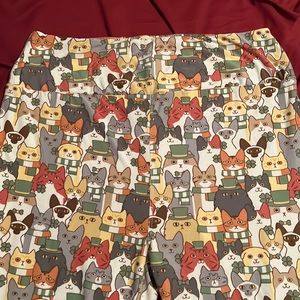 Lularoe TC leggings St. Patrick’s Day Cats in Hats with Shamrocks